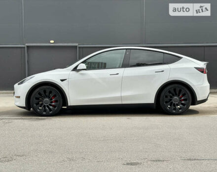 Білий Тесла Model Y, об'ємом двигуна 0 л та пробігом 12 тис. км за 46500 $, фото 3 на Automoto.ua