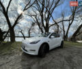 Белый Тесла Model Y, объемом двигателя 0 л и пробегом 6 тыс. км за 36900 $, фото 1 на Automoto.ua