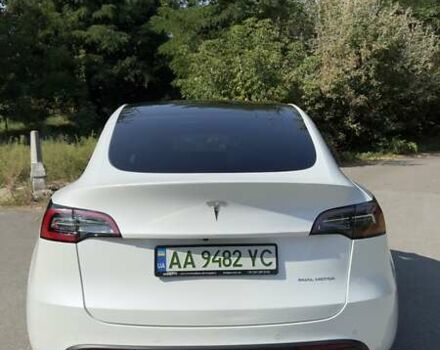 Белый Тесла Model Y, объемом двигателя 0 л и пробегом 55 тыс. км за 27599 $, фото 7 на Automoto.ua