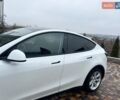 Белый Тесла Model Y, объемом двигателя 0 л и пробегом 94 тыс. км за 29999 $, фото 6 на Automoto.ua