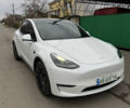 Белый Тесла Model Y, объемом двигателя 0 л и пробегом 47 тыс. км за 30000 $, фото 2 на Automoto.ua