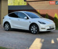 Белый Тесла Model Y, объемом двигателя 0 л и пробегом 25 тыс. км за 31500 $, фото 1 на Automoto.ua