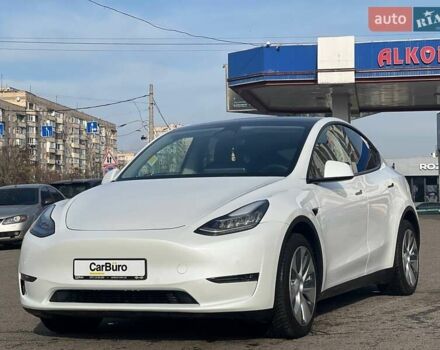 Белый Тесла Model Y, объемом двигателя 0 л и пробегом 31 тыс. км за 24999 $, фото 16 на Automoto.ua