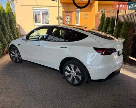 Белый Тесла Model Y, объемом двигателя 0 л и пробегом 12 тыс. км за 30500 $, фото 14 на Automoto.ua