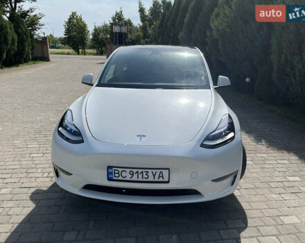 Білий Тесла Model Y, об'ємом двигуна 0 л та пробігом 32 тис. км за 28300 $, фото 3 на Automoto.ua
