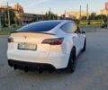 Белый Тесла Model Y, объемом двигателя 0 л и пробегом 87 тыс. км за 33000 $, фото 10 на Automoto.ua