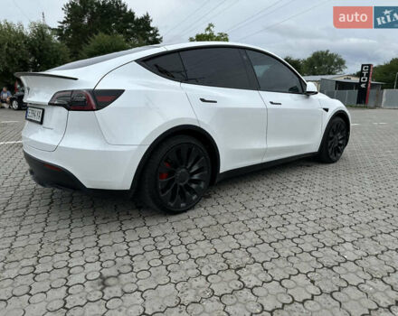 Білий Тесла Model Y, об'ємом двигуна 0 л та пробігом 49 тис. км за 32500 $, фото 10 на Automoto.ua