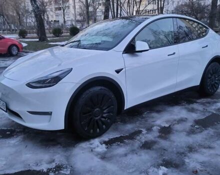 Білий Тесла Model Y, об'ємом двигуна 0 л та пробігом 4 тис. км за 47500 $, фото 2 на Automoto.ua