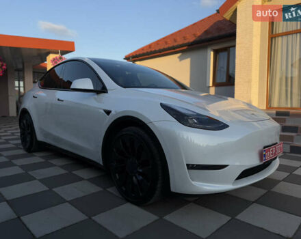 Белый Тесла Model Y, объемом двигателя 0 л и пробегом 59 тыс. км за 30500 $, фото 10 на Automoto.ua