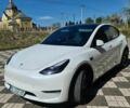 Белый Тесла Model Y, объемом двигателя 0 л и пробегом 54 тыс. км за 28000 $, фото 2 на Automoto.ua