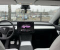 Білий Тесла Model Y, об'ємом двигуна 0 л та пробігом 83 тис. км за 26400 $, фото 21 на Automoto.ua
