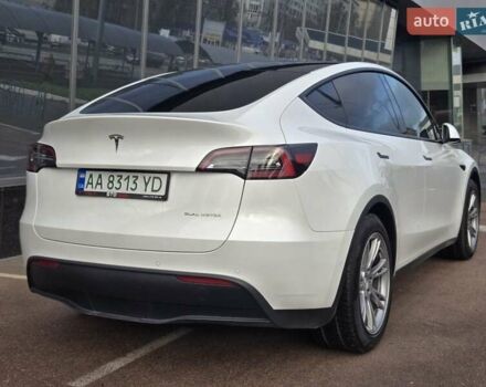 Белый Тесла Model Y, объемом двигателя 0 л и пробегом 70 тыс. км за 31500 $, фото 3 на Automoto.ua