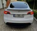 Белый Тесла Model Y, объемом двигателя 0 л и пробегом 97 тыс. км за 26500 $, фото 1 на Automoto.ua
