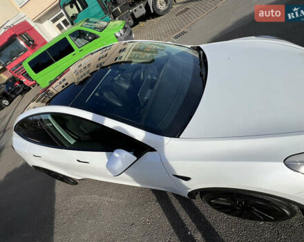 Білий Тесла Model Y, об'ємом двигуна 0 л та пробігом 12 тис. км за 24750 $, фото 32 на Automoto.ua