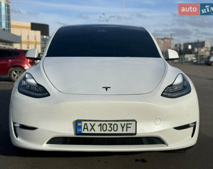 Білий Тесла Model Y, об'ємом двигуна 0 л та пробігом 53 тис. км за 28000 $, фото 10 на Automoto.ua