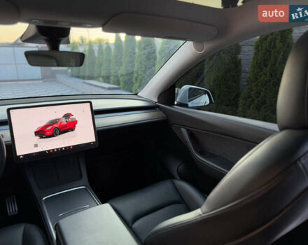 Белый Тесла Model Y, объемом двигателя 0 л и пробегом 59 тыс. км за 30500 $, фото 45 на Automoto.ua