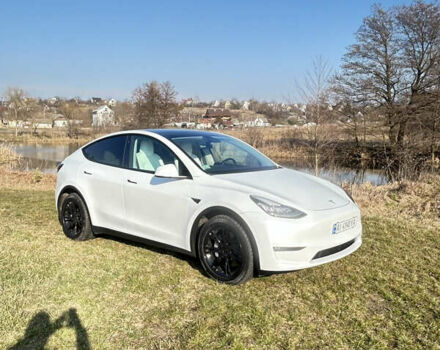 Белый Тесла Model Y, объемом двигателя 0 л и пробегом 20 тыс. км за 33000 $, фото 8 на Automoto.ua