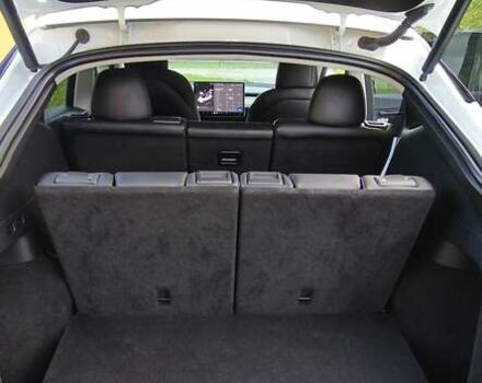 Белый Тесла Model Y, объемом двигателя 0 л и пробегом 69 тыс. км за 23500 $, фото 11 на Automoto.ua