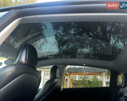 Тесла Model Y 2022 в Тернополе на Automoto.ua Белый Тесла Model Y, объемом двигателя 0 л и пробегом 52 тыс. км за 27300 $, фото 15 на Automoto.ua