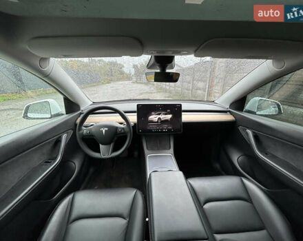 Тесла Model Y 2022 у Вінниці на Automoto.ua Білий Тесла Model Y, об'ємом двигуна 0 л та пробігом 80 тис. км за 24900 $, фото 9 на Automoto.ua