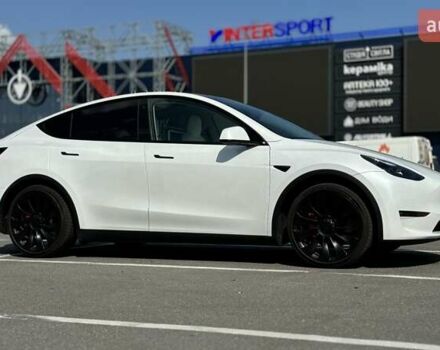 Тесла Model Y 2022 в Киеве на Automoto.ua Белый Тесла Model Y, объемом двигателя 0 л и пробегом 28 тыс. км за 26000 $, фото 15 на Automoto.ua