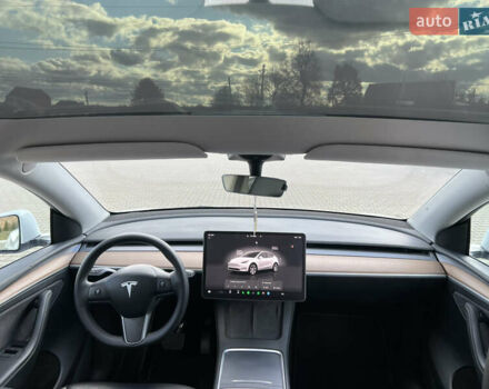 Тесла Model Y 2022 у Калиновке на Automoto.ua Білий Тесла Model Y, об'ємом двигуна 0 л та пробігом 50 тис. км за 24700 $, фото 17 на Automoto.ua