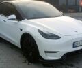 Білий Тесла Model Y, об'ємом двигуна 0 л та пробігом 123 тис. км за 22900 $, фото 1 на Automoto.ua