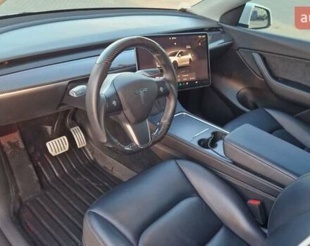 Белый Тесла Model Y, объемом двигателя 0 л и пробегом 87 тыс. км за 33000 $, фото 14 на Automoto.ua