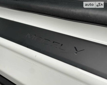 Білий Тесла Model Y, об'ємом двигуна 0 л та пробігом 16 тис. км за 36990 $, фото 21 на Automoto.ua