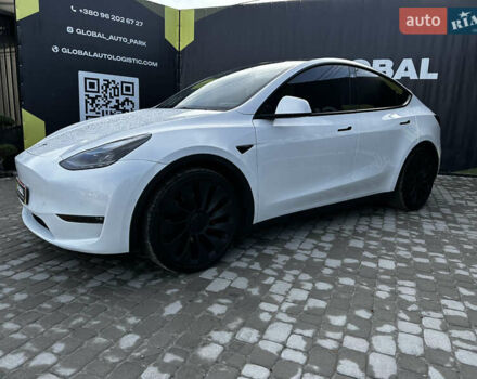 Белый Тесла Model Y, объемом двигателя 0 л и пробегом 61 тыс. км за 24700 $, фото 4 на Automoto.ua