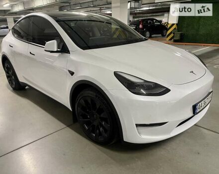 Білий Тесла Model Y, об'ємом двигуна 0 л та пробігом 10 тис. км за 45500 $, фото 18 на Automoto.ua