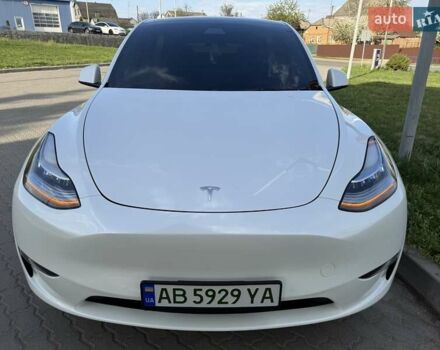 Белый Тесла Model Y, объемом двигателя 0 л и пробегом 59 тыс. км за 28800 $, фото 46 на Automoto.ua