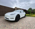 Белый Тесла Model Y, объемом двигателя 0 л и пробегом 57 тыс. км за 27500 $, фото 1 на Automoto.ua