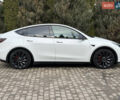 Белый Тесла Model Y, объемом двигателя 0 л и пробегом 129 тыс. км за 27400 $, фото 10 на Automoto.ua