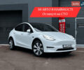 Белый Тесла Model Y, объемом двигателя 0 л и пробегом 33 тыс. км за 35999 $, фото 1 на Automoto.ua