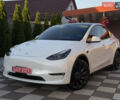 Белый Тесла Model Y, объемом двигателя 0 л и пробегом 59 тыс. км за 30500 $, фото 1 на Automoto.ua