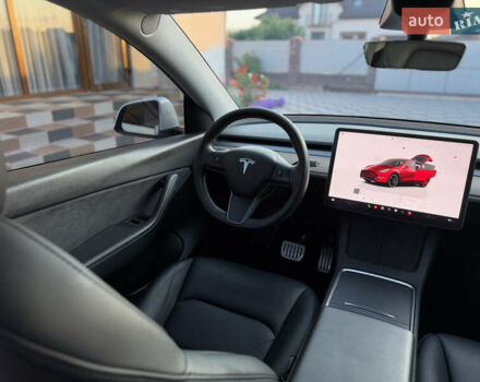 Белый Тесла Model Y, объемом двигателя 0 л и пробегом 59 тыс. км за 30500 $, фото 44 на Automoto.ua