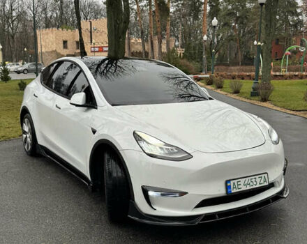 Білий Тесла Model Y, об'ємом двигуна 0 л та пробігом 96 тис. км за 22499 $, фото 1 на Automoto.ua