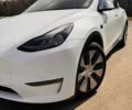 Белый Тесла Model Y, объемом двигателя 0 л и пробегом 65 тыс. км за 30000 $, фото 1 на Automoto.ua