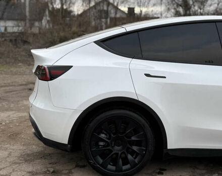 Белый Тесла Model Y, объемом двигателя 0 л и пробегом 16 тыс. км за 26500 $, фото 10 на Automoto.ua