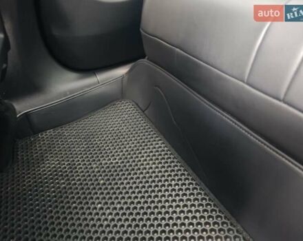 Белый Тесла Model Y, объемом двигателя 0 л и пробегом 38 тыс. км за 28000 $, фото 40 на Automoto.ua