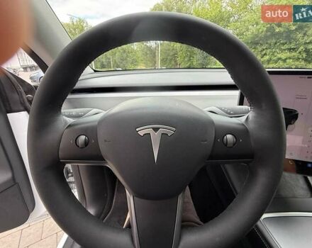 Белый Тесла Model Y, объемом двигателя 0 л и пробегом 47 тыс. км за 27500 $, фото 10 на Automoto.ua