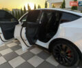 Белый Тесла Model Y, объемом двигателя 0 л и пробегом 59 тыс. км за 28950 $, фото 32 на Automoto.ua