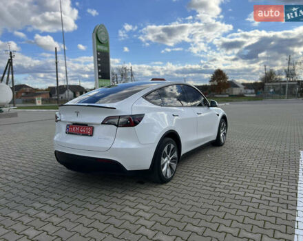 Тесла Model Y 2022 у Калиновке на Automoto.ua Білий Тесла Model Y, об'ємом двигуна 0 л та пробігом 50 тис. км за 24700 $, фото 4 на Automoto.ua