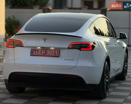 Белый Тесла Model Y, объемом двигателя 0 л и пробегом 59 тыс. км за 30500 $, фото 16 на Automoto.ua