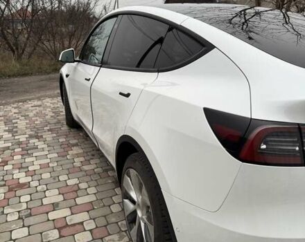 Білий Тесла Model Y, об'ємом двигуна 0 л та пробігом 106 тис. км за 36000 $, фото 15 на Automoto.ua
