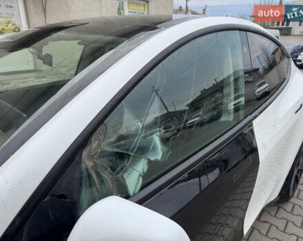 Белый Тесла Model Y, объемом двигателя 0 л и пробегом 29 тыс. км за 21700 $, фото 10 на Automoto.ua