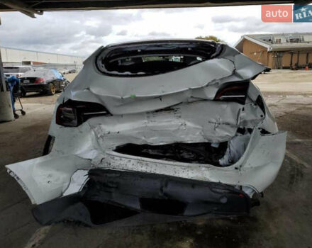 Белый Тесла Model Y, объемом двигателя 0 л и пробегом 53 тыс. км за 17700 $, фото 5 на Automoto.ua