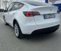 Білий Тесла Model Y, об'ємом двигуна 0 л та пробігом 15 тис. км за 27999 $, фото 11 на Automoto.ua