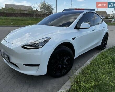 Белый Тесла Model Y, объемом двигателя 0 л и пробегом 59 тыс. км за 28800 $, фото 9 на Automoto.ua